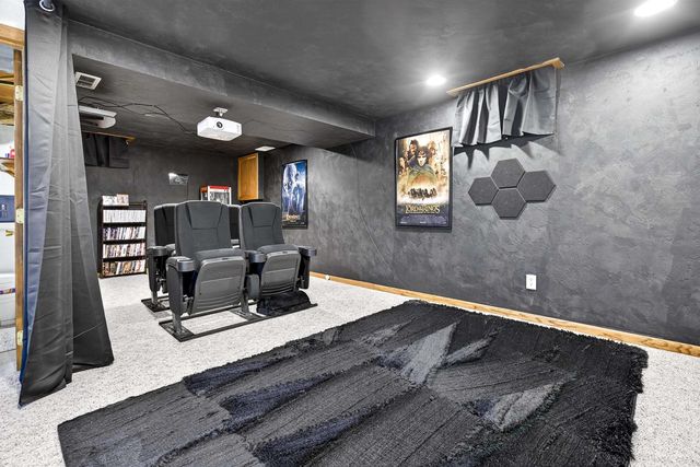 1377 INVERNESS LANE, Neenah, WI 54956