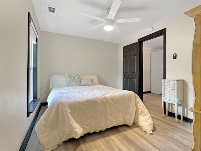 604 S Maple Street, Howe, TX 75459