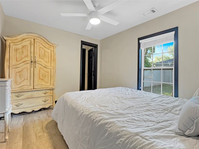 604 S Maple Street, Howe, TX 75459