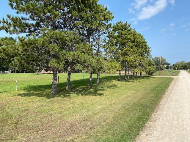 18136 Yorkshire Avenue, Prior Lake, MN 55372