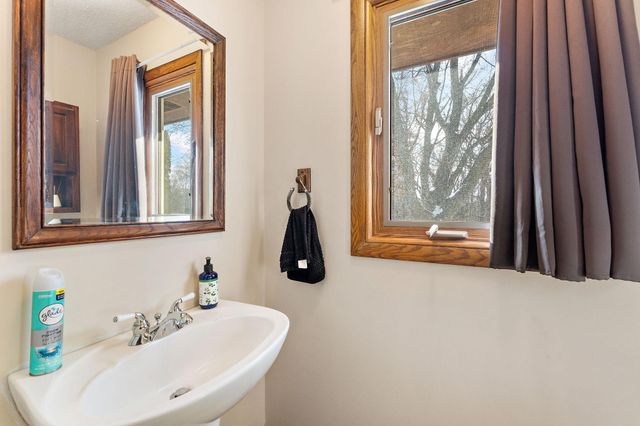 18136 Yorkshire Avenue, Prior Lake, MN 55372