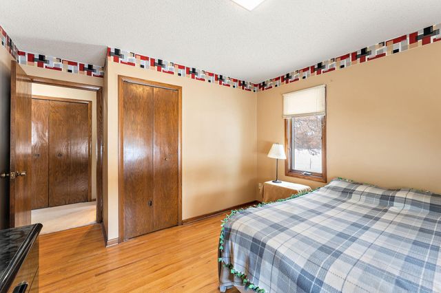 18136 Yorkshire Avenue, Prior Lake, MN 55372