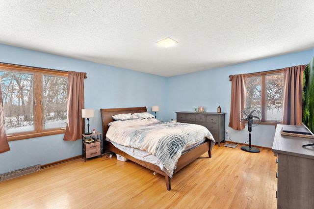 18136 Yorkshire Avenue, Prior Lake, MN 55372