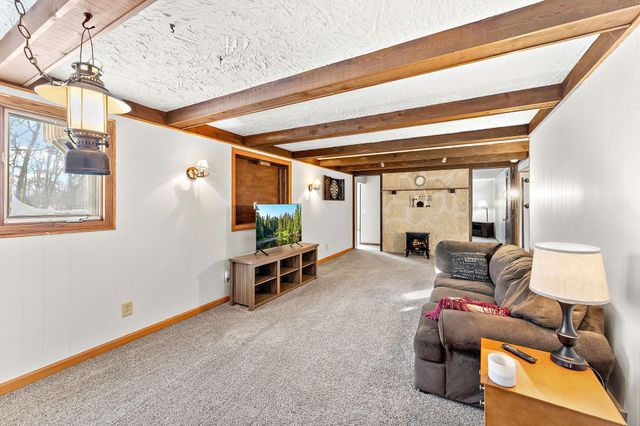 18136 Yorkshire Avenue, Prior Lake, MN 55372