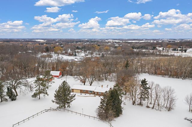 18136 Yorkshire Avenue, Prior Lake, MN 55372