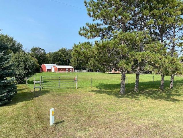 18136 Yorkshire Avenue, Prior Lake, MN 55372