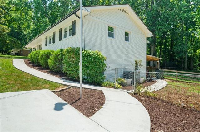 596 Cane Creek Valley Road, Dahlonega, GA 30533