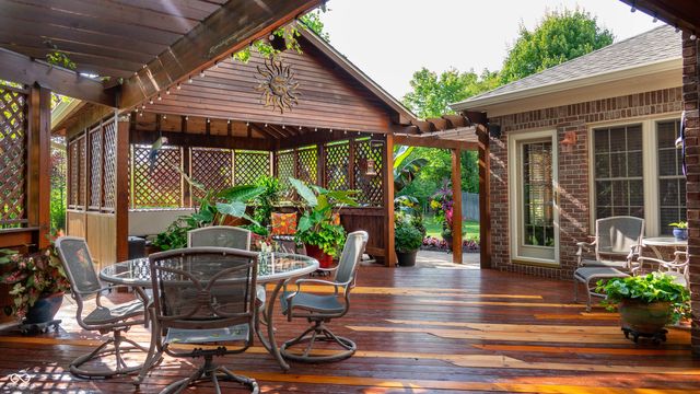 7635 Old Hickory Court, Indianapolis, IN 46259