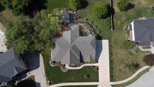 7635 Old Hickory Court, Indianapolis, IN 46259