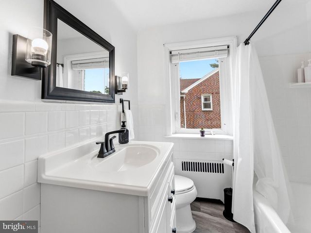 106 MERION AVE, Aldan, PA 19018