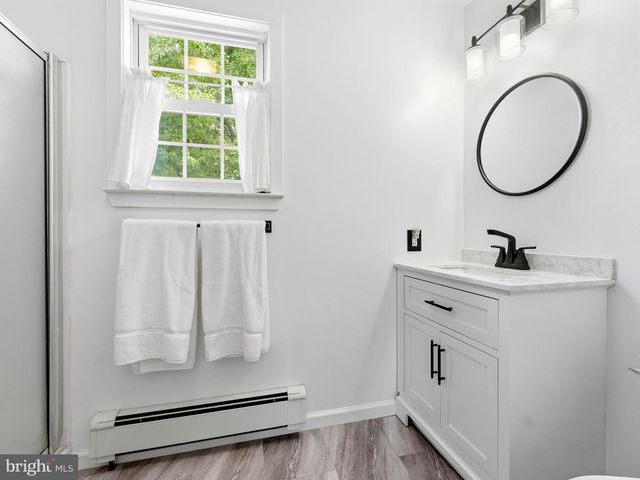 106 MERION AVE, Aldan, PA 19018