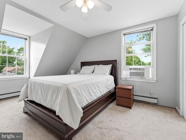 106 MERION AVE, Aldan, PA 19018