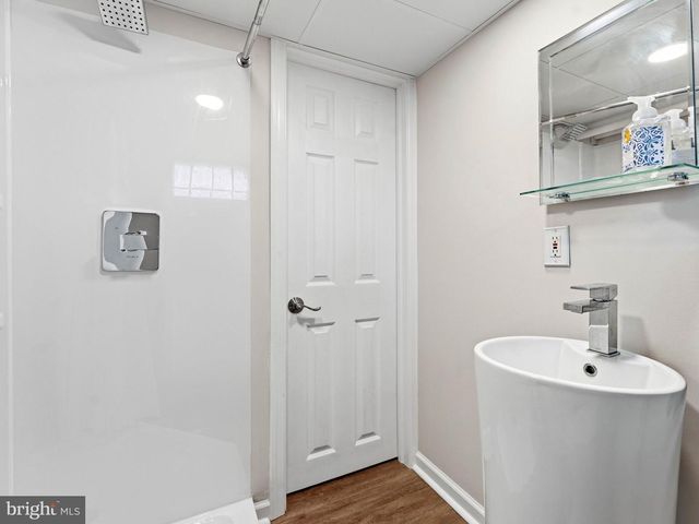 106 MERION AVE, Aldan, PA 19018