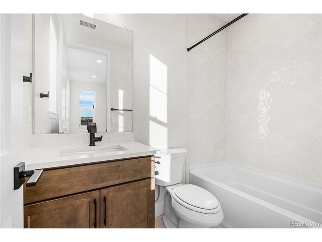 6448 Still Pine Cir, Castle Pines, CO 80108