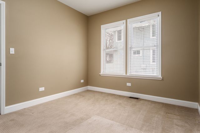 720 S 2nd Street, Dekalb, IL 60115