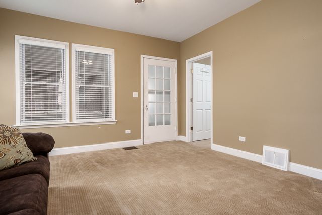 720 S 2nd Street, Dekalb, IL 60115