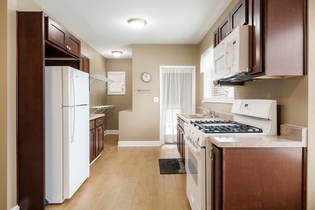 720 S 2nd Street, Dekalb, IL 60115