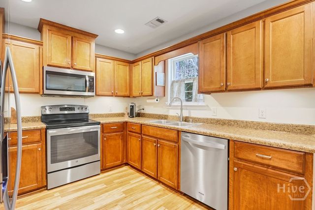 1546 Bradley Boulevard, Savannah, GA 31419