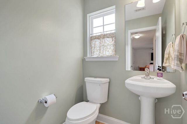 1546 Bradley Boulevard, Savannah, GA 31419