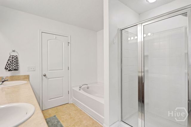 1546 Bradley Boulevard, Savannah, GA 31419