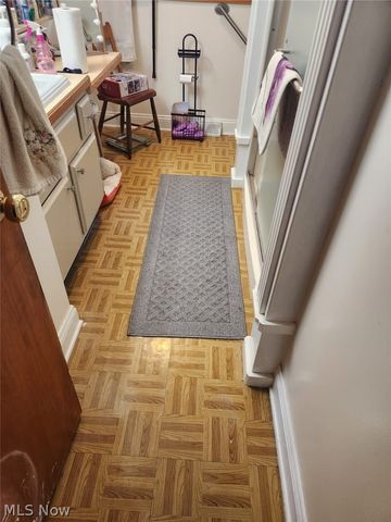 6070 Highton Street SW, Navarre, OH 44662