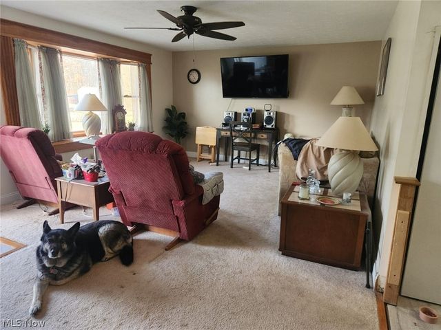 6070 Highton Street SW, Navarre, OH 44662