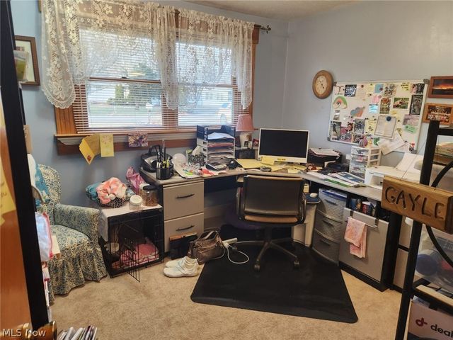 6070 Highton Street SW, Navarre, OH 44662