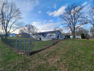 6070 Highton Street SW, Navarre, OH 44662