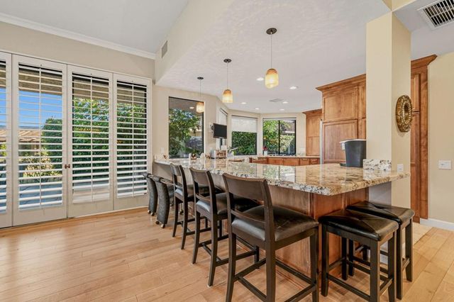 10 Whittier Court, Rancho Mirage, CA 92270