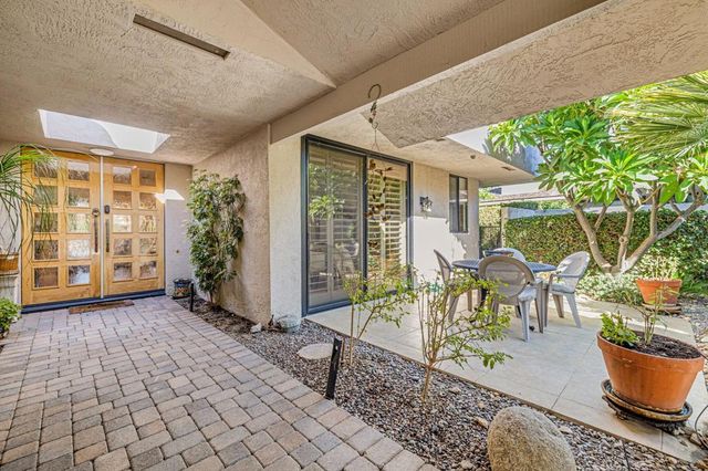 10 Whittier Court, Rancho Mirage, CA 92270