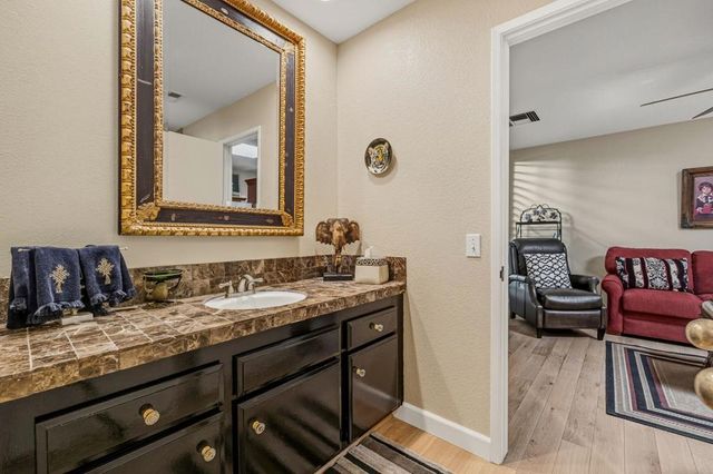 10 Whittier Court, Rancho Mirage, CA 92270