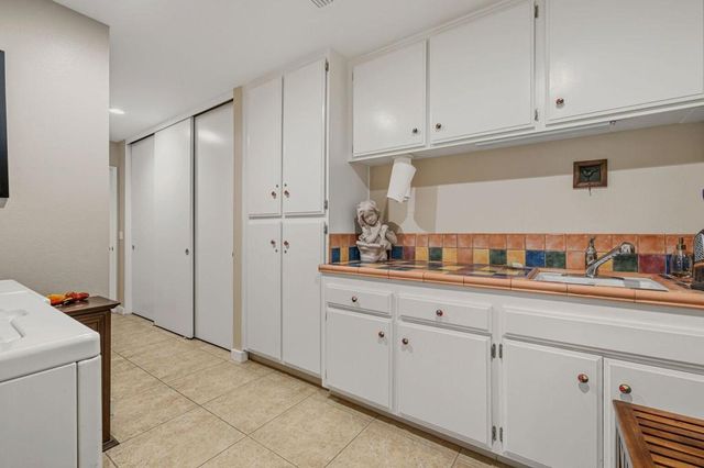 10 Whittier Court, Rancho Mirage, CA 92270
