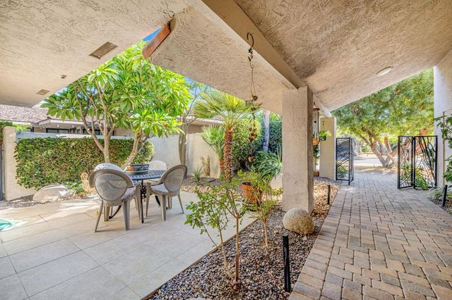 10 Whittier Court, Rancho Mirage, CA 92270