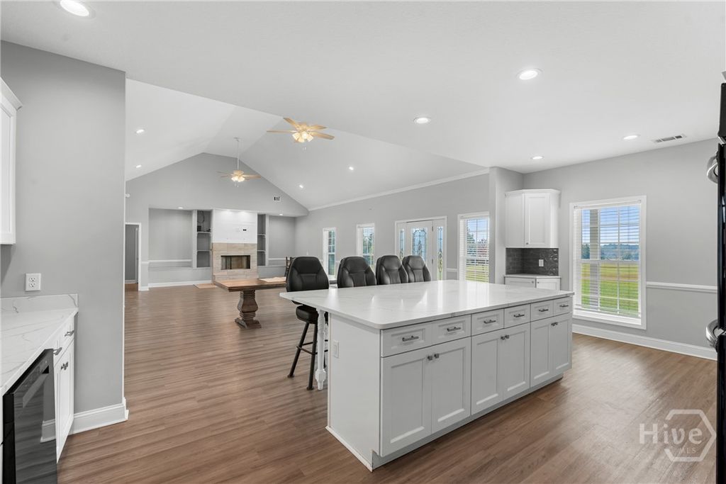 Image 10 of property listing at 1895 Williams Road, Statesboro, GA 30458