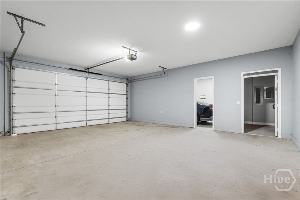 Image 22 of property listing at 1895 Williams Road, Statesboro, GA 30458