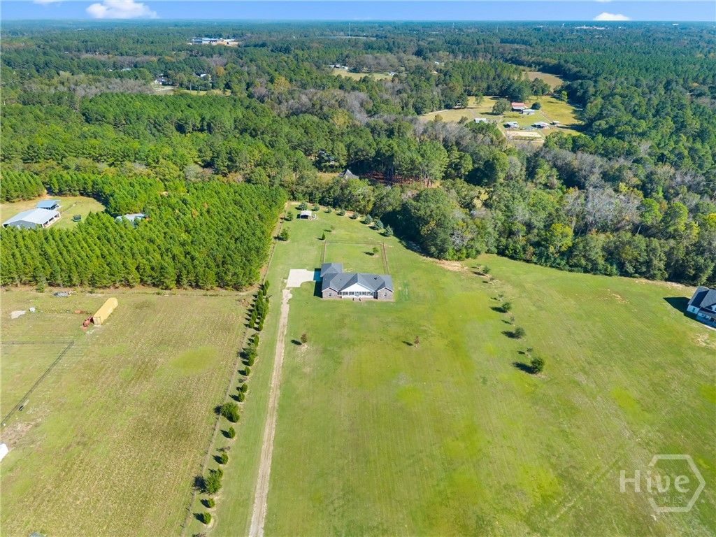 Image 31 of property listing at 1895 Williams Road, Statesboro, GA 30458