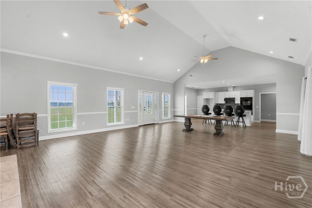 Image 4 of property listing at 1895 Williams Road, Statesboro, GA 30458