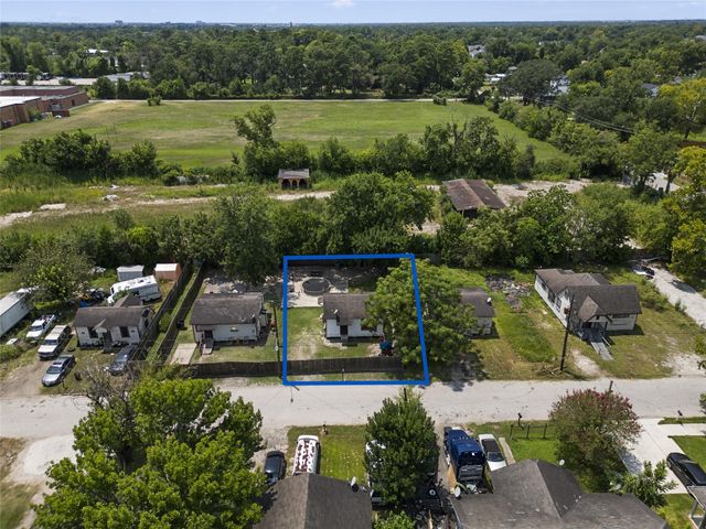 7333 Parkes Street, Houston, TX 77088