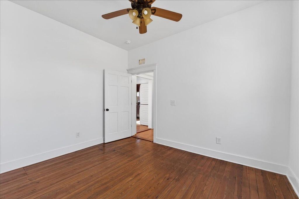 Image 11 of property listing at 66 America Street A&B, Charleston, SC 29403