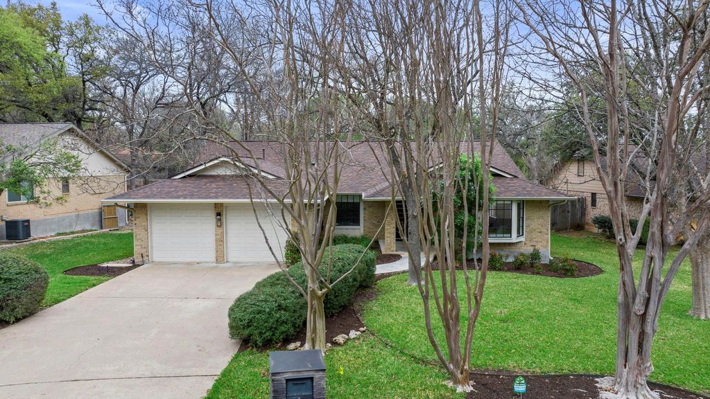 3904 Cordova DR, Austin, TX 78759