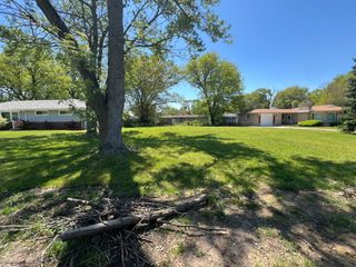 2065 W 50th Place, Gary, IN 46408