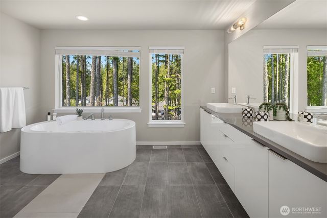 4912 Amherst Way SW, Port Orchard, WA 98367