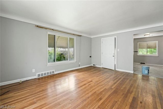 14625 Milverton Road, Cleveland, OH 44120