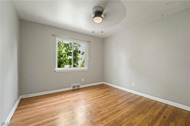 14625 Milverton Road, Cleveland, OH 44120