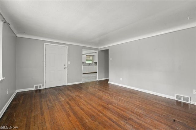 14625 Milverton Road, Cleveland, OH 44120