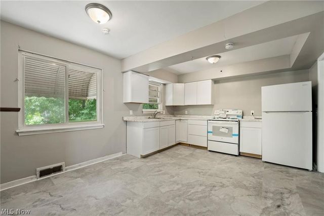 14625 Milverton Road, Cleveland, OH 44120