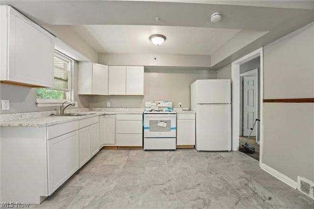 14625 Milverton Road, Cleveland, OH 44120