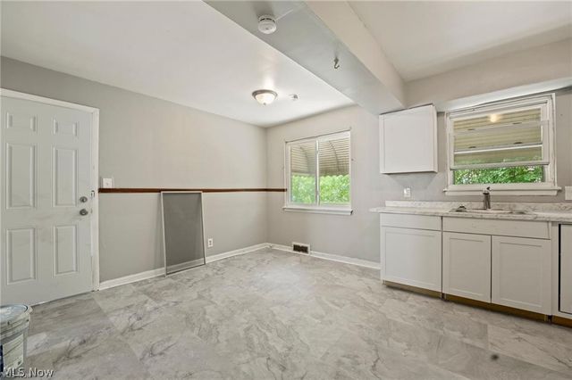 14625 Milverton Road, Cleveland, OH 44120