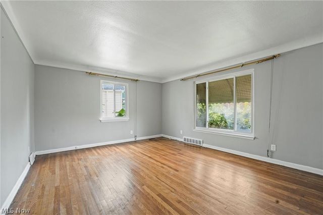 14625 Milverton Road, Cleveland, OH 44120