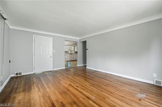 14625 Milverton Road, Cleveland, OH 44120